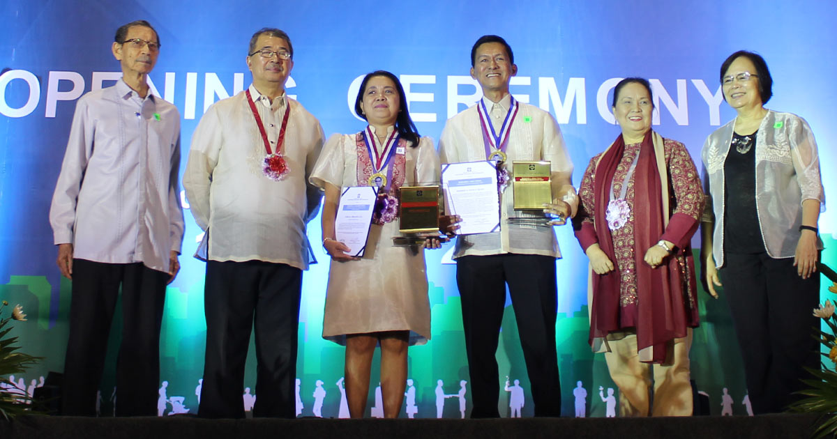 GLOBALLY COMPETITIVE. VSU President receives the prestigious Dioscoro L. Umali Award as Outstanding Research Administrator by the National Academy of Science and Technology. Photo by Aliana Sarmiento / DOST-Caraga.